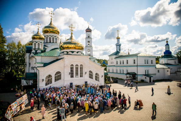 Престольный праздник встретили в Раифском Богородицком монастыре