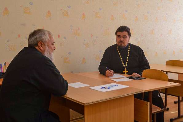 В Набережных Челнах слушатели курсов повышения квалификации духовенства сдали итоговый экзамен