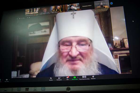 Митрополит Феофан выступил на конференции, посвящённой памяти аятоллы Мохаммеда Али Тасхири