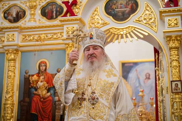 В день ангела митрополит Феофан совершил Литургию в домовом храме Казанского епархиального управления