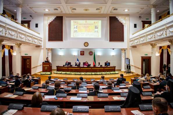 Митрополит Феофан принял участие в прошедших в Казани XXIII Елисаветинско-Сергиевских чтениях