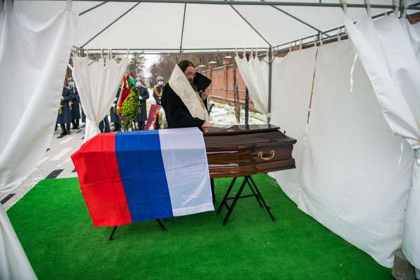 Викарий Казанской епархии совершил отпевание участника Великой Отечественной войны, Героя Советского Союза Бориса Кузнецова