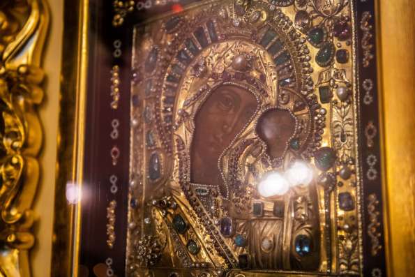 Распоряжение по Казанской епархии об обязательном совершении молебного пения перед чудотворным Казанским образом Богородицы