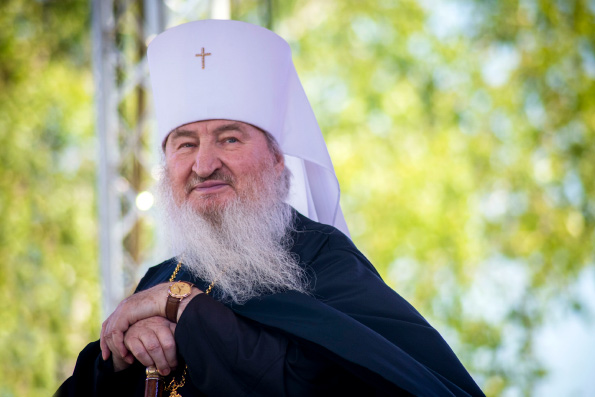 Митрополит Феофан: Испытываю большую радость от начала возвращения к нормальной религиозной жизни