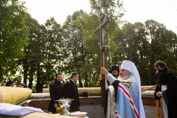 Глава Татарстанской митрополии совершил закладку храма в честь Николая Чудотворца в скиту Раифского Богородицкого монастыря
