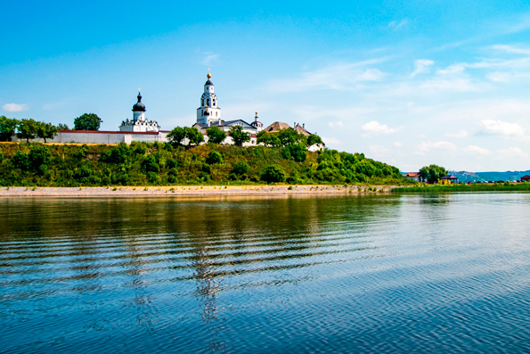 Анонс служения митрополита Феофана в праздник Успения Пресвятой Богородицы