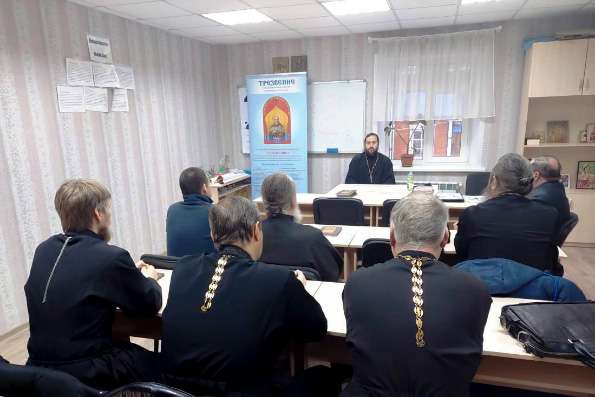 В Зеленодольске прошло выездное совещание отдела Казанской епархии по противодействию наркомании и алкоголизму