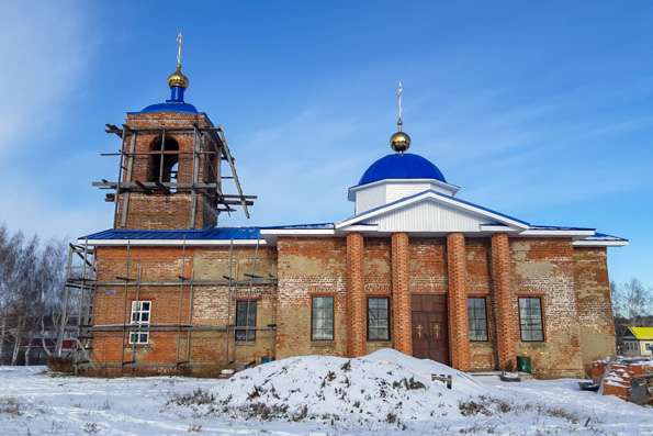 В храме Смоленской иконы Божией Матери села Клянчино ведутся внутренние отделочные работы