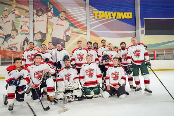 В Казанской епархии реализуется социальный проект «Хоккей для глухих»