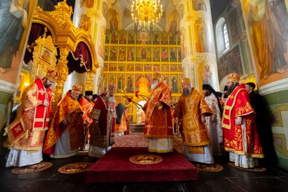 В день памяти священномученика Ермогена молитвенные торжества состоялись в столице Татарстана