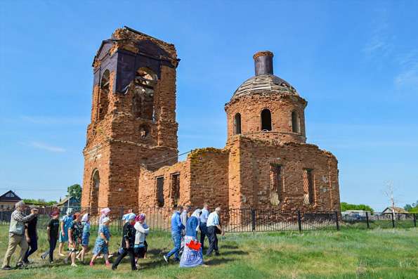 Православные челнинцы совершили миссионерскую поездку в села Мензелинского района