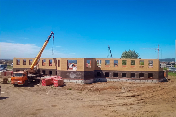 В Набережных Челнах продолжается строительство православной гимназии