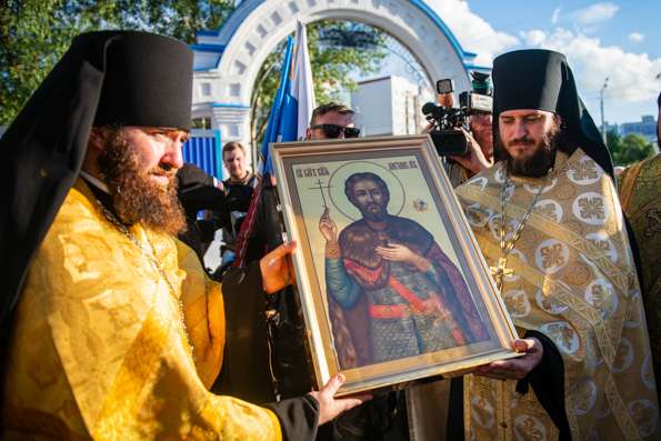 В Казани встретили икону святого Александра Невского, которая крестным ходом шествует по нашей стране