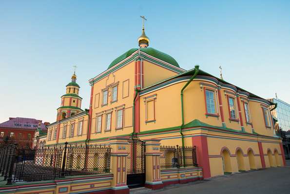 Продолжается набор слушателей на образовательные курсы при Духосошественском храме