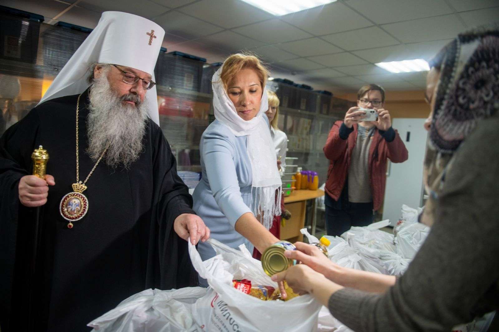 Служба «Милосердие — Казань» оказала помощь более 900 жителям Донбасса, эвакуированным в Татарстан