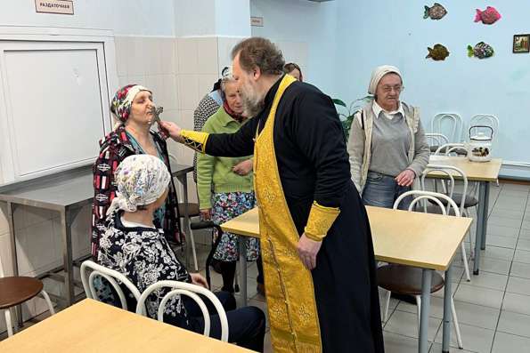 Подопечные казанского центра социальной адаптации «Милосердие» приступили ко Святому Причастию