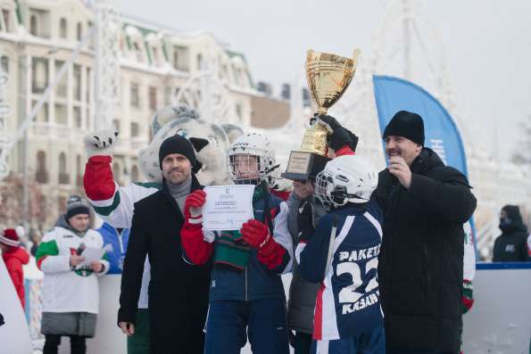 В Казани состоялся турнир по хоккею с мячом на кубок митрополита Казанского и Татарстанского