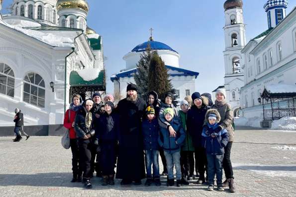 Дети с Донбасса посещают святые места Казанского края