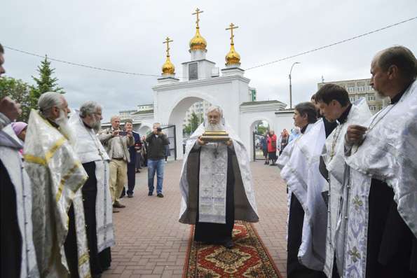 Ковчег с частью Пояса Пресвятой Богородицы прибыл в Набережные Челны