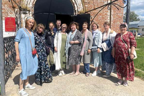 Специалисты епархиальной службы психологической помощи «Утешение» поделились опытом с коллегами из Вятской епархии