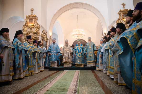 В праздник Грузинской иконы Богородицы митрополит Кирилл возглавил торжества в Раифском монастыре  